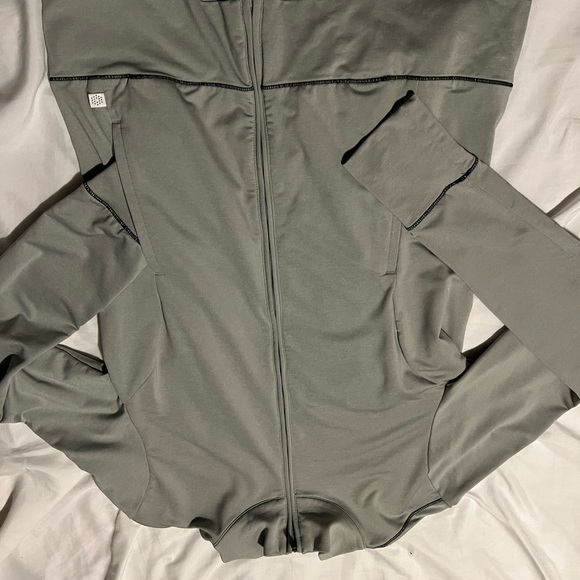 Grey Puma Sweater - Picture 2 of 4